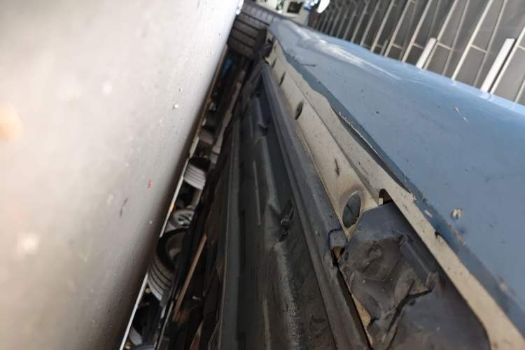 Used Mercedes-Benz C-Class 2013 C 180 Coupe Right Side Sill