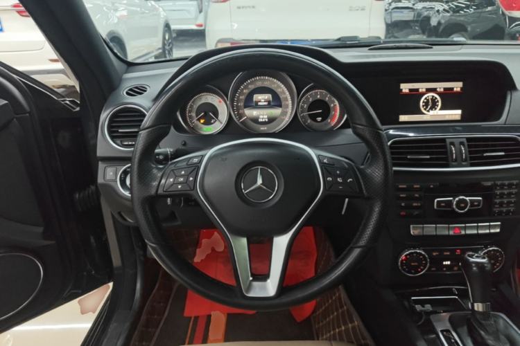 Used Mercedes-Benz C-Class 2013 C 260 Fashion Edition Grand Edition Steering Wheel