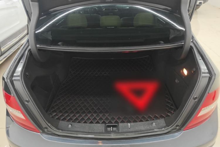 Used Mercedes-Benz C-Class 2013 C 260 Fashion Edition Grand Edition Trunk