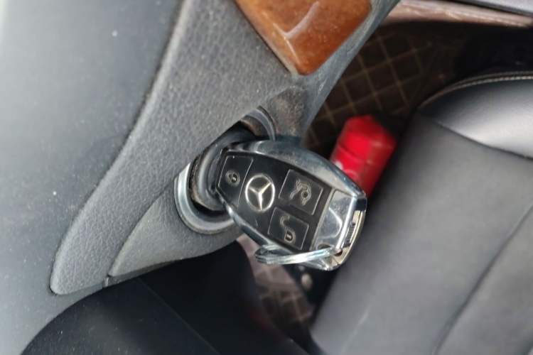 Used Mercedes-Benz C-Class 2013 C 260 CGI Elegant Model Vehicle Key