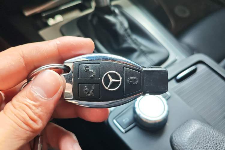 Used Mercedes-Benz C-Class 2013 C 180 Coupe Vehicle Key