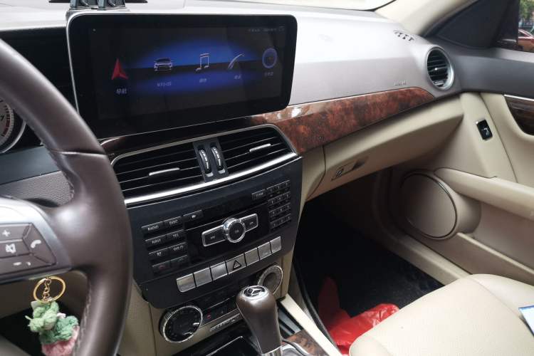 Used Mercedes-Benz C-Class 2013 C 260 CGI Elegant Model Audio And AC Panel