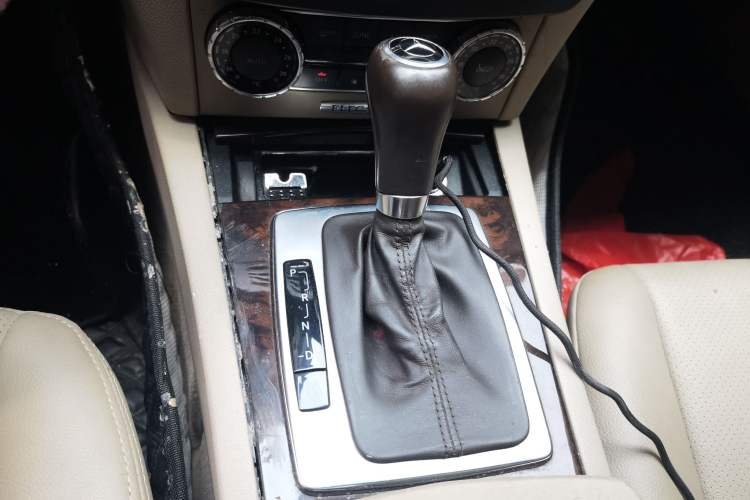 Used Mercedes-Benz C-Class 2013 C 260 CGI Elegant Model Gear Lever