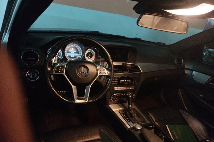 Used Mercedes-Benz C-Class 2013 C 180 Coupe Center Console