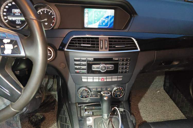 Used Mercedes-Benz C-Class 2013 C 180 CGI Classic Audio And AC Panel