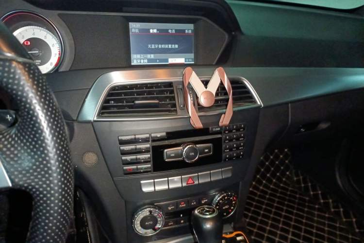 Used Mercedes-Benz C-Class 2013 C 180 Coupe Audio And AC Panel