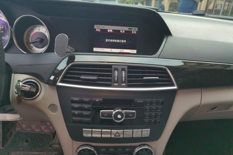 Used Mercedes-Benz C-Class 2013 C 260 CGI Fashion Model Audio And AC Panel