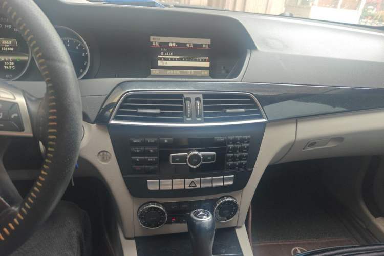Used Mercedes-Benz C-Class 2013 C 180 CGI Classic Audio And AC Panel