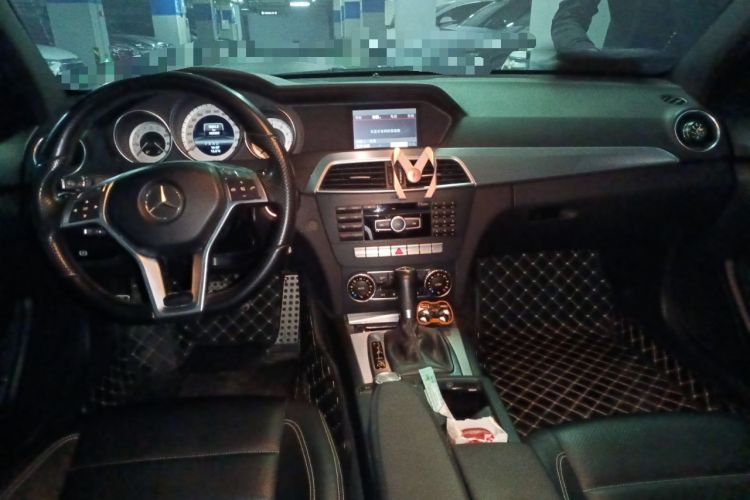 Used Mercedes-Benz C-Class 2013 C 180 Coupe Center Console