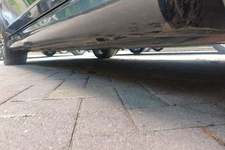 Used Mercedes-Benz C-Class 2013 C 300 Sport Grand Edition Chassis Front Right