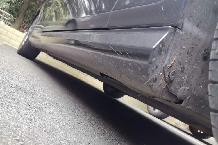 Used Mercedes-Benz C-Class 2013 C 180 Classic Grand Edition Chassis Front Right