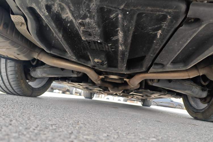 Used Mercedes-Benz C-Class 2013 C 300 Sport Grand Edition Chassis Rear