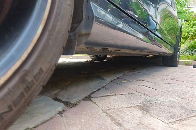 Used Mercedes-Benz C-Class 2013 C 300 Sport Grand Edition Chassis Rear Right