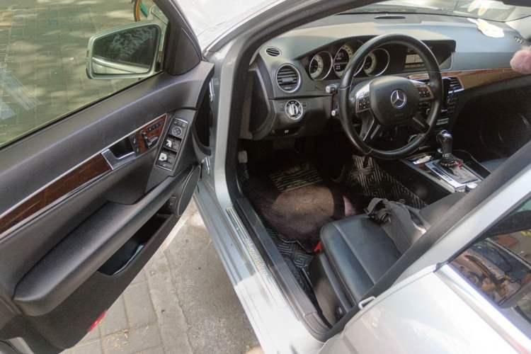 Used Mercedes-Benz C-Class 2013 C 260 CGI Elegant Model Driver Seat