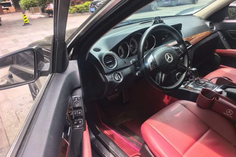 Used Mercedes-Benz C-Class 2013 C 260 CGI Elegant Model Driver Seat
