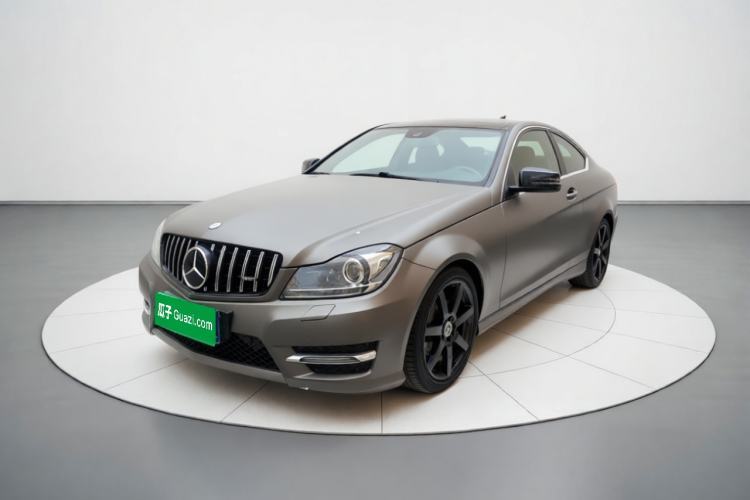 Używany Mercedes-Benz C-Class 2013 C 180 Coupe Guazi used car, China used car export, Used car for sale, Used cars, Cheapest cars for sale