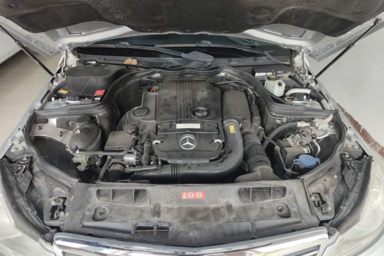 Used Mercedes-Benz C-Class 2013 C 180 Classic Grand Edition Engine Bay