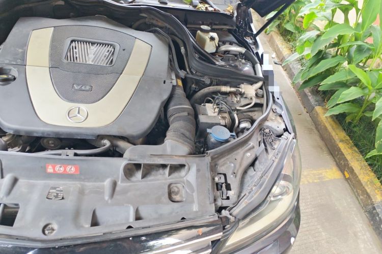 Used Mercedes-Benz C-Class 2013 C 300 Sport Grand Edition Engine Bay Left