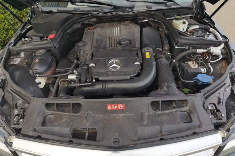 Used Mercedes-Benz C-Class 2013 C 260 CGI Fashion Model Engine Bay