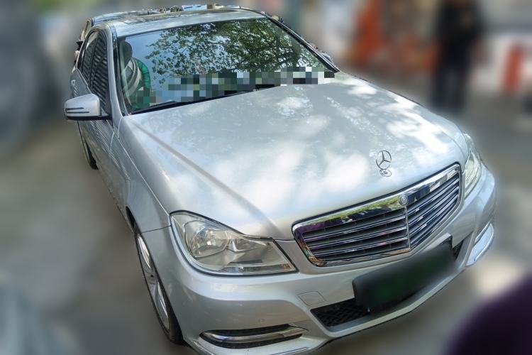 Used Mercedes-Benz C-Class 2013 C 260 CGI Elegant Model Front Right 45 Deg
