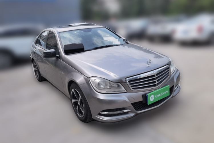 Used Mercedes-Benz C-Class 2013 C 180 CGI Classic Front Right 45 Deg