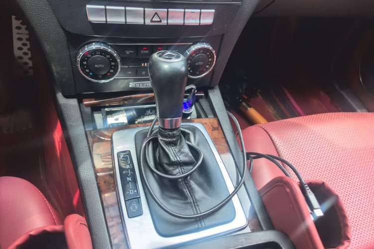 Used Mercedes-Benz C-Class 2013 C 260 CGI Elegant Model Gear Lever