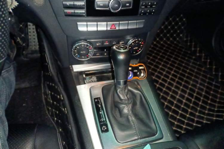 Used Mercedes-Benz C-Class 2013 C 180 Coupe Gear Lever