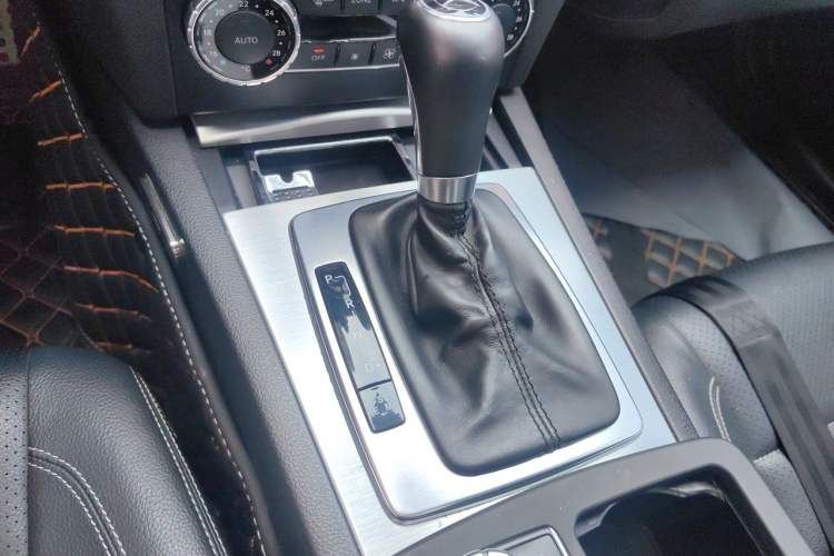 Used Mercedes-Benz C-Class 2013 C 180 Coupe Gear Lever