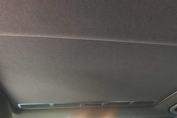 Used Mercedes-Benz C-Class 2013 C 300 Sport Grand Edition Headliner