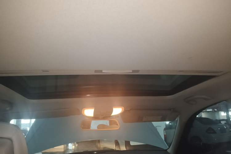 Used Mercedes-Benz C-Class 2013 C 260 CGI Elegant Model Headliner