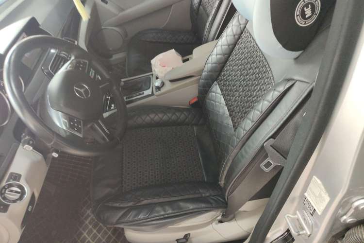 Used Mercedes-Benz C-Class 2013 C 180 Classic Grand Edition Left Front Seat