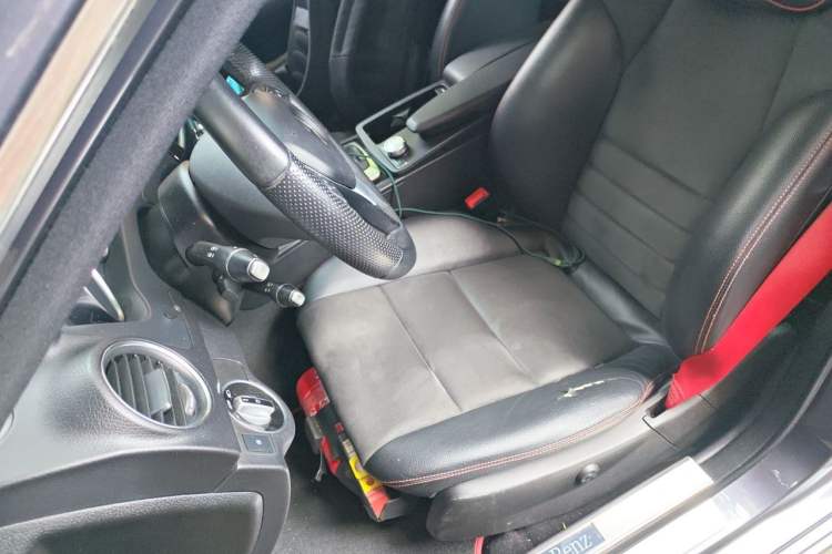 Used Mercedes-Benz C-Class 2013 C 300 Sport Grand Edition Left Front Seat