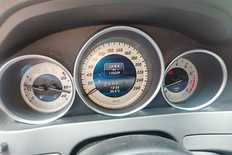Used Mercedes-Benz C-Class 2013 C 300 Sport Grand Edition Odometer Close Up