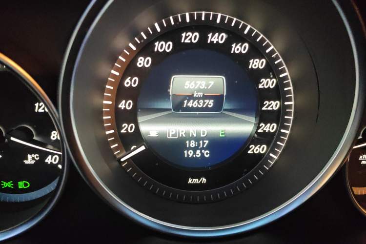 Used Mercedes-Benz C-Class 2013 C 180 CGI Classic Odometer Close Up