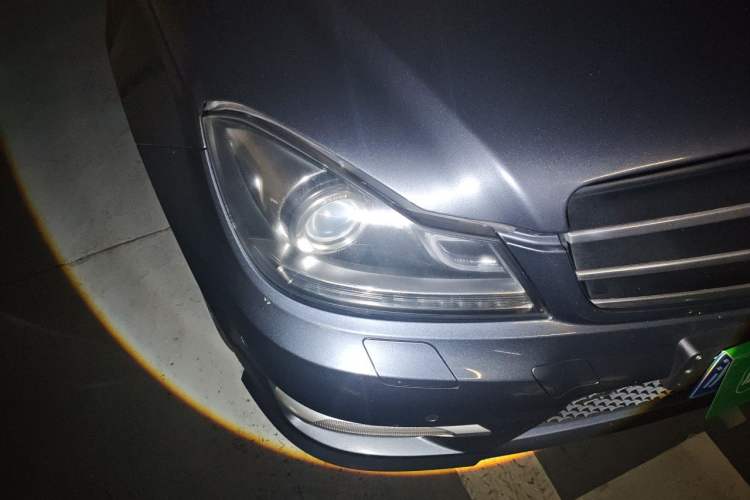 Used Mercedes-Benz C-Class 2013 C 300 Sport Grand Edition Right Front Headlight