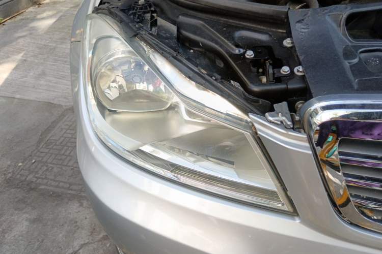 Used Mercedes-Benz C-Class 2013 C 260 CGI Elegant Model Right Front Headlight
