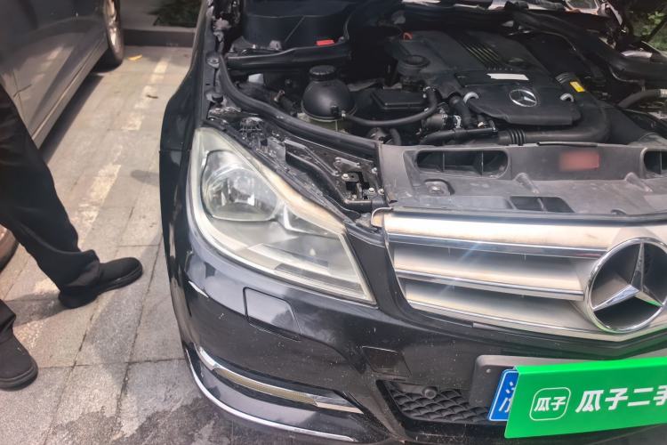 Used Mercedes-Benz C-Class 2013 C 260 CGI Elegant Model Right Front Headlight