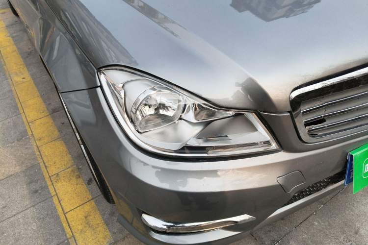 Used Mercedes-Benz C-Class 2013 C 180 Classic Grand Edition Right Front Headlight