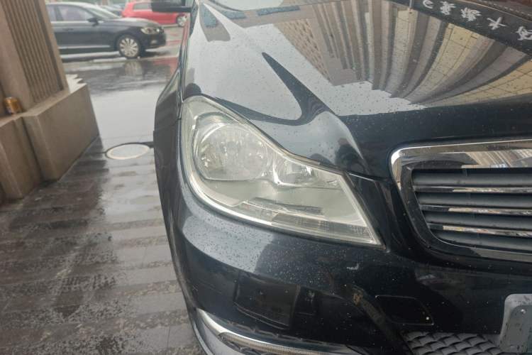 Used Mercedes-Benz C-Class 2013 C 180 CGI Classic Right Front Headlight