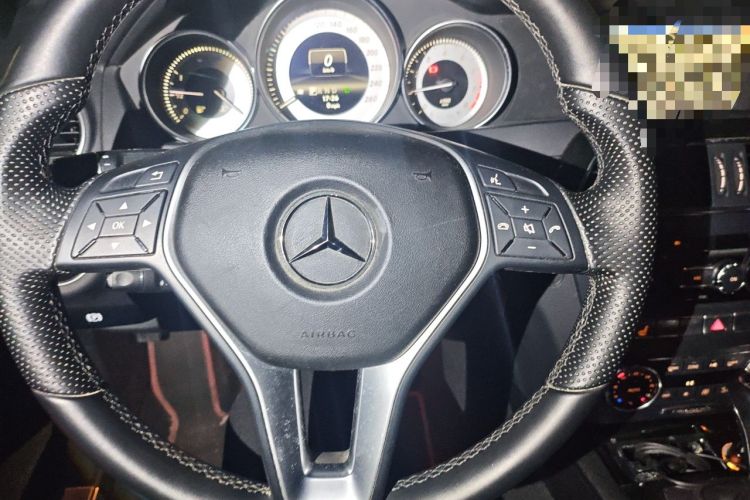 Used Mercedes-Benz C-Class 2013 C 300 Sport Grand Edition Steering Wheel