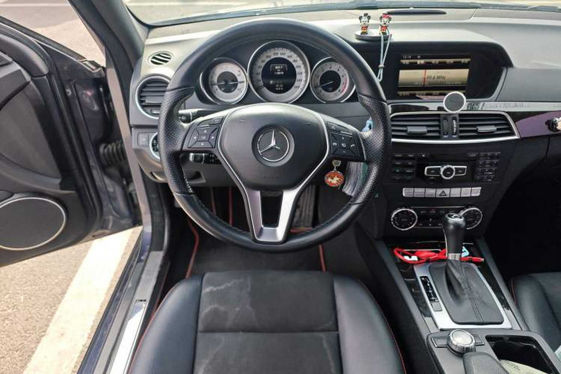 Used Mercedes-Benz C-Class 2013 C 300 Sport Grand Edition Steering Wheel