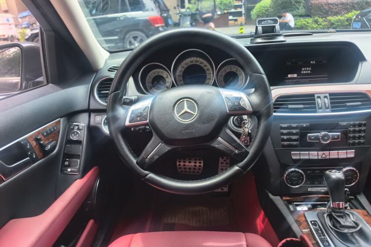 Used Mercedes-Benz C-Class 2013 C 260 CGI Elegant Model Steering Wheel
