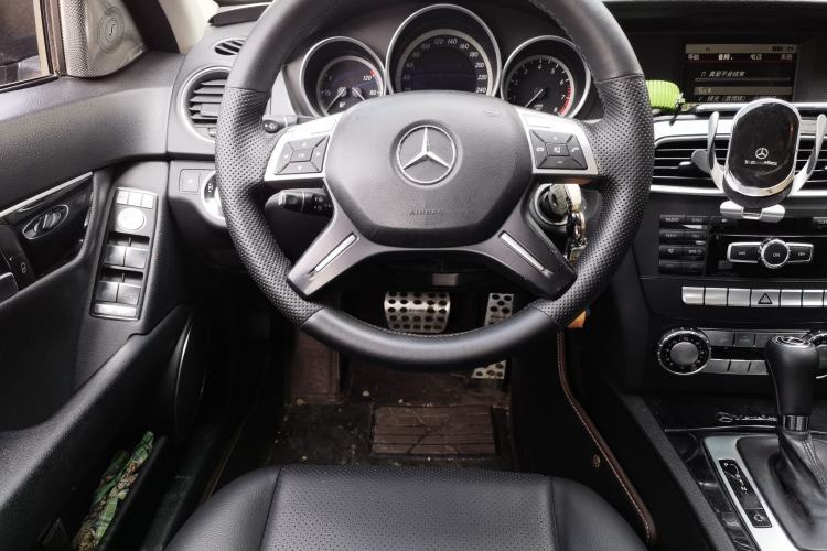 Used Mercedes-Benz C-Class 2013 C 180 CGI Classic Steering Wheel