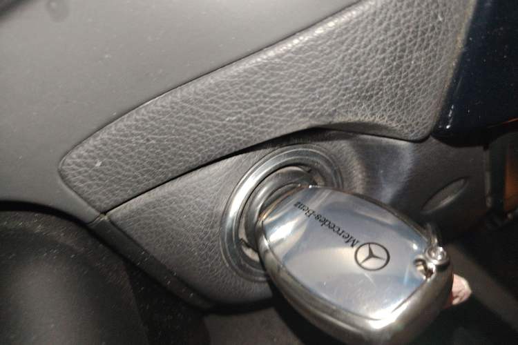 Used Mercedes-Benz C-Class 2013 C 180 CGI Classic Vehicle Key