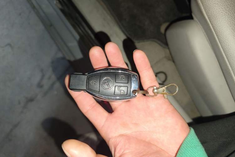 Used Mercedes-Benz C-Class 2013 C 260 CGI Elegant Model Vehicle Key