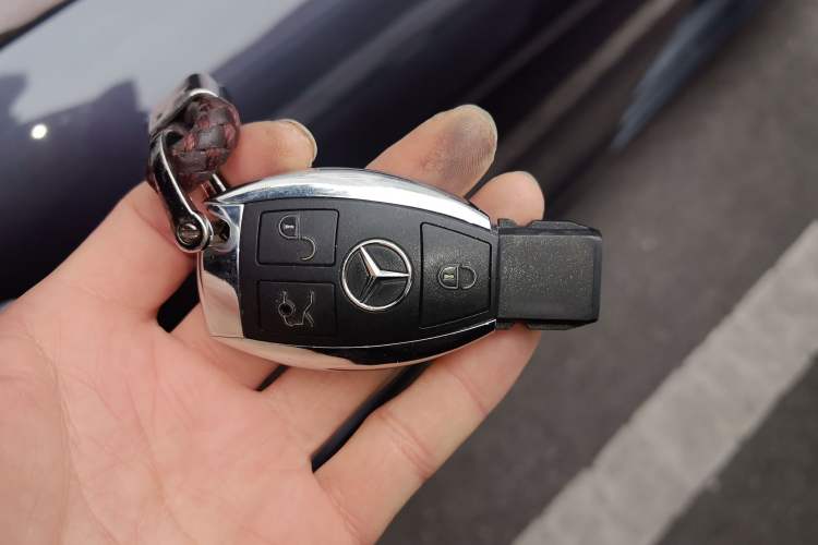 Used Mercedes-Benz C-Class 2013 C 180 Classic Grand Edition Vehicle Key