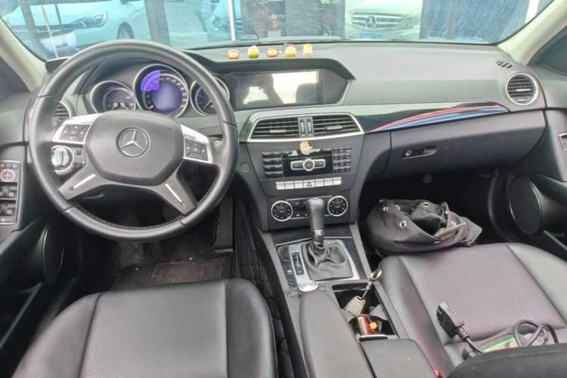 Used Mercedes-Benz C-Class 2013 C 180 CGI Classic Center Console