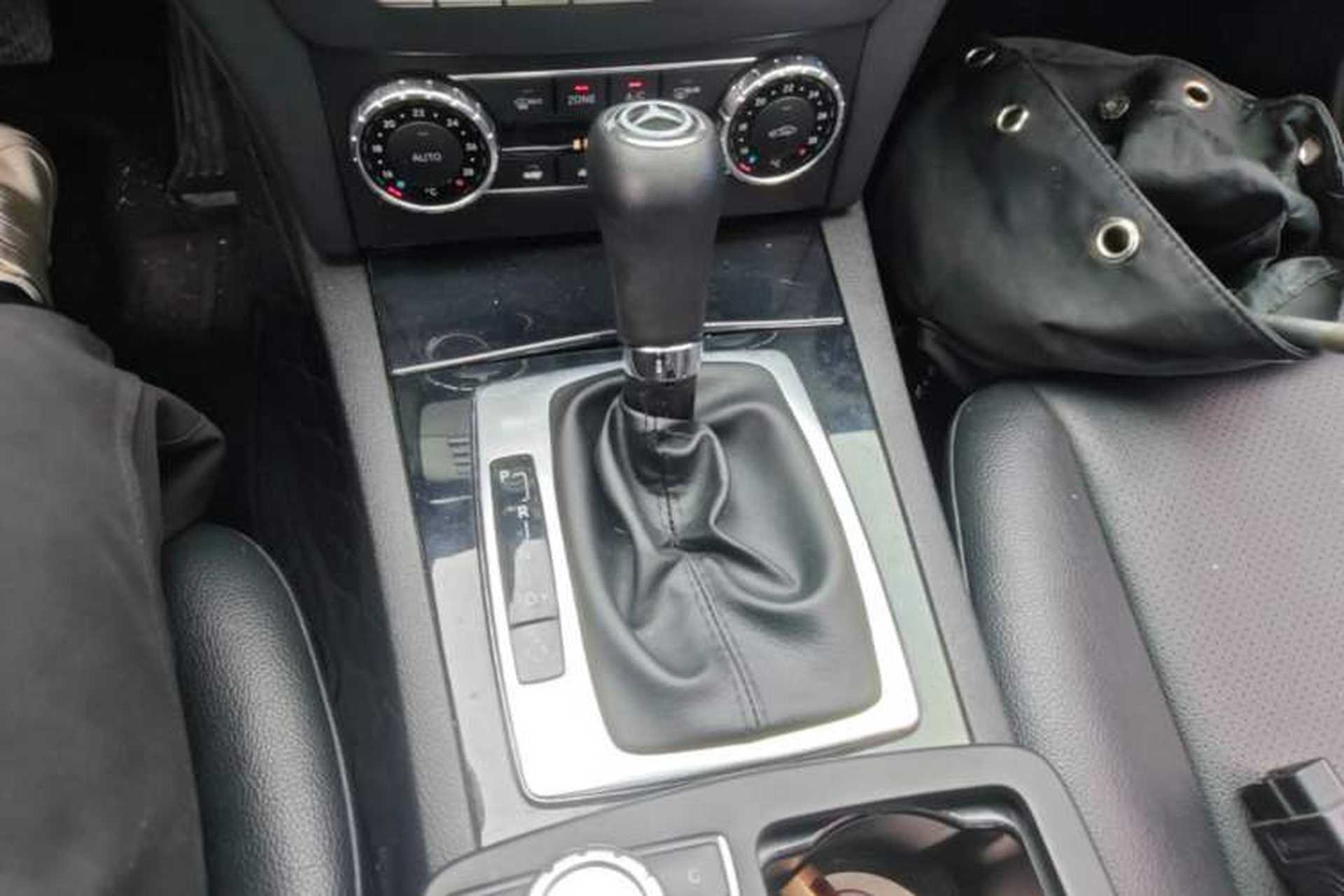 Used Mercedes-Benz C-Class 2013 C 180 CGI Classic Gear Lever