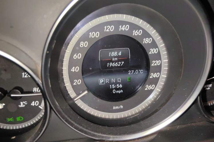 Used Mercedes-Benz C-Class 2013 C 180 Classic Grand Edition Odometer Close Up