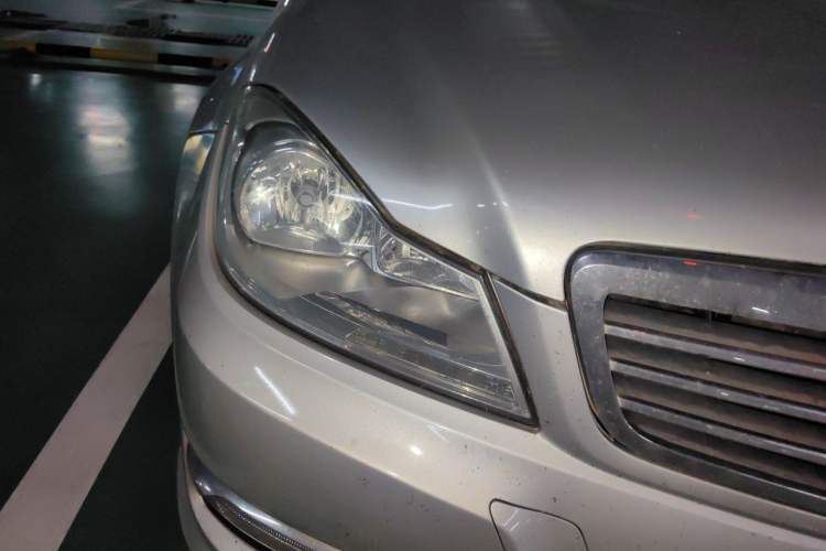 Used Mercedes-Benz C-Class 2013 C 180 Classic Grand Edition Right Front Headlight